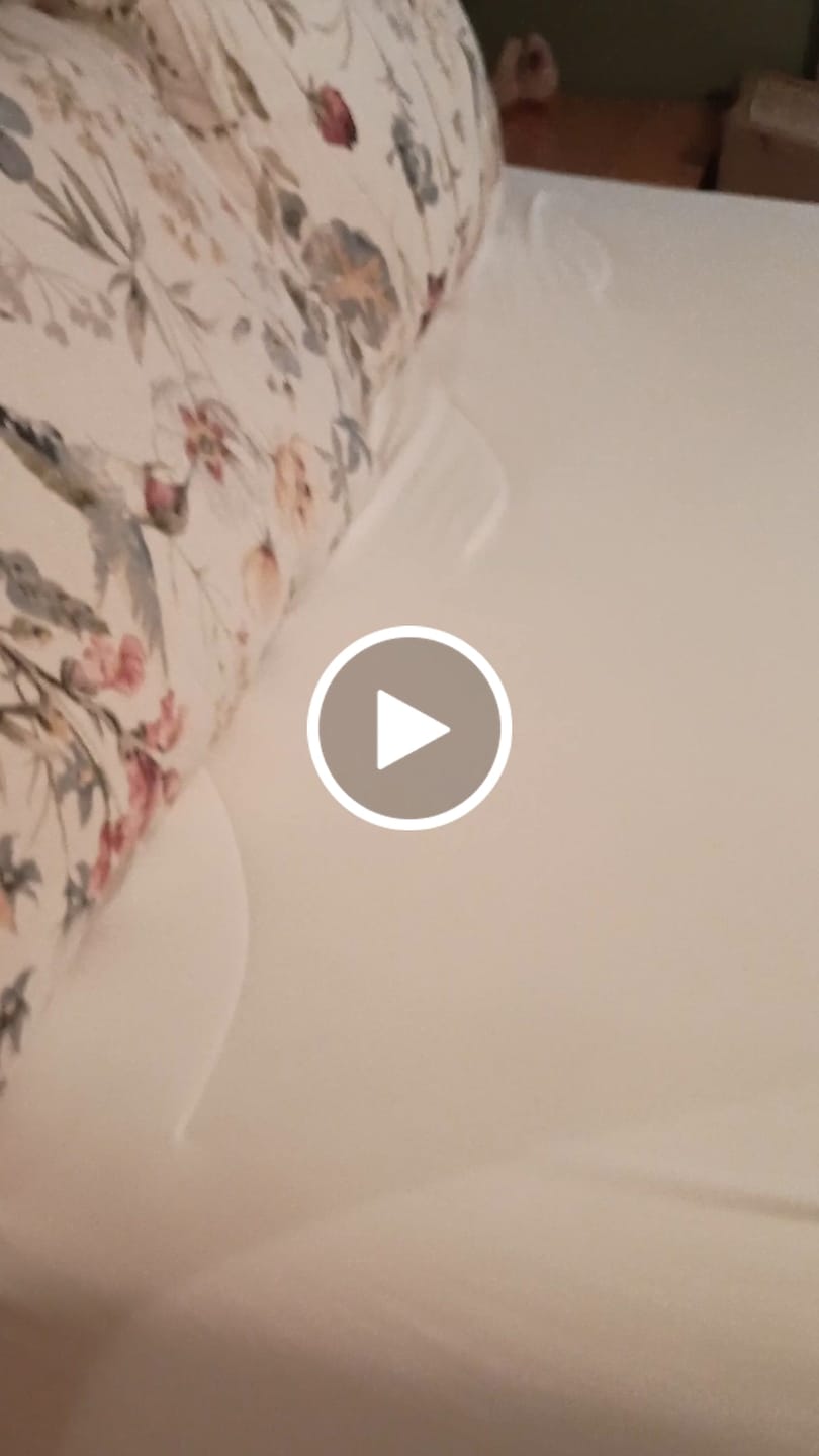 Customer video review of CloudCool Cooling Comforter