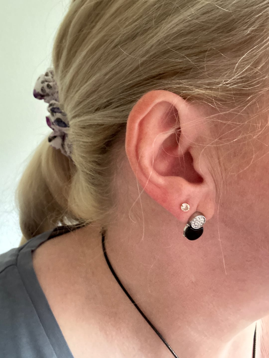 Customer photo review of Obsidian Ohrringe - Seelenschild