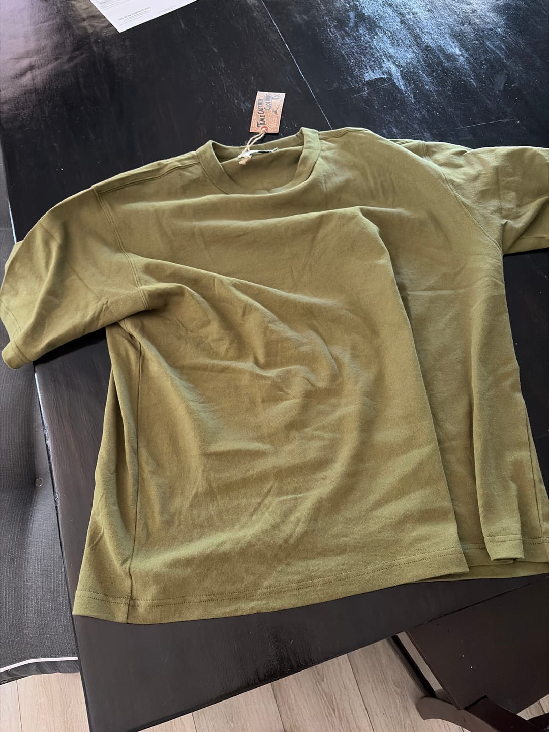 Customer photo review of 1990s Heavyweight Cotton Jersey Boxy T-Shirt