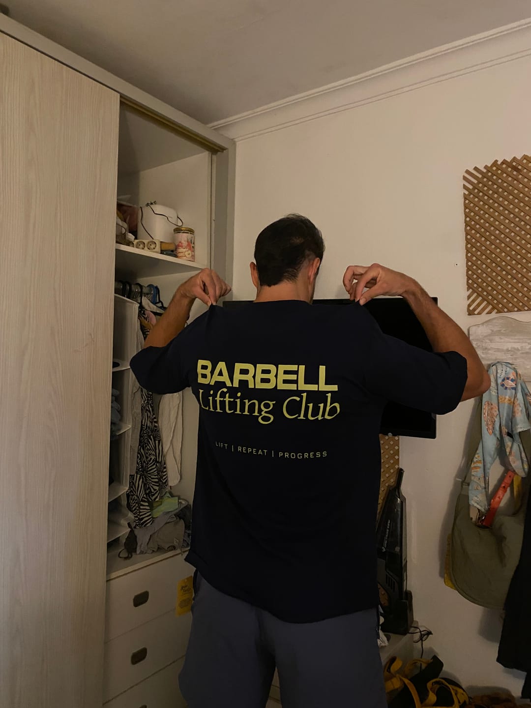 Customer photo review of BARBELL LIFTING CLUB MARTIN BLUE OVERSIZE - UNISEX