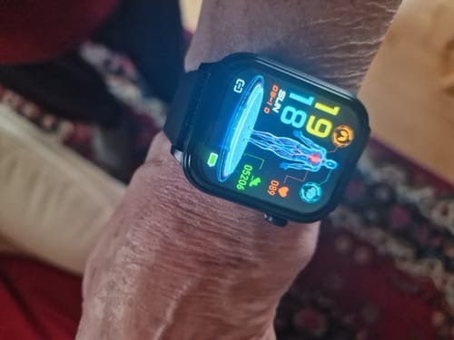 Customer photo review of GlucoCare blood sugar health watch – For nutrition, metabolism & blood sugar trends in everyday life