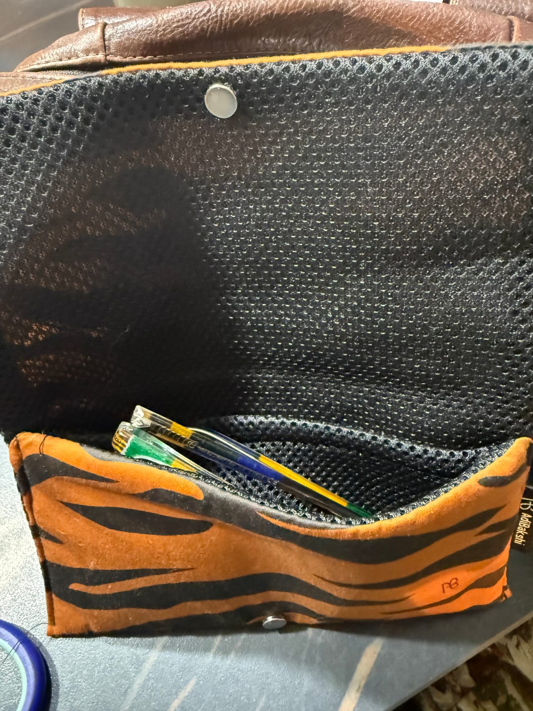 Customer photo review of נרתיק משקפיים רותם