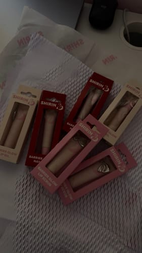 Customer photo review of Lip Oil Glazed Strawberry Butter Cream