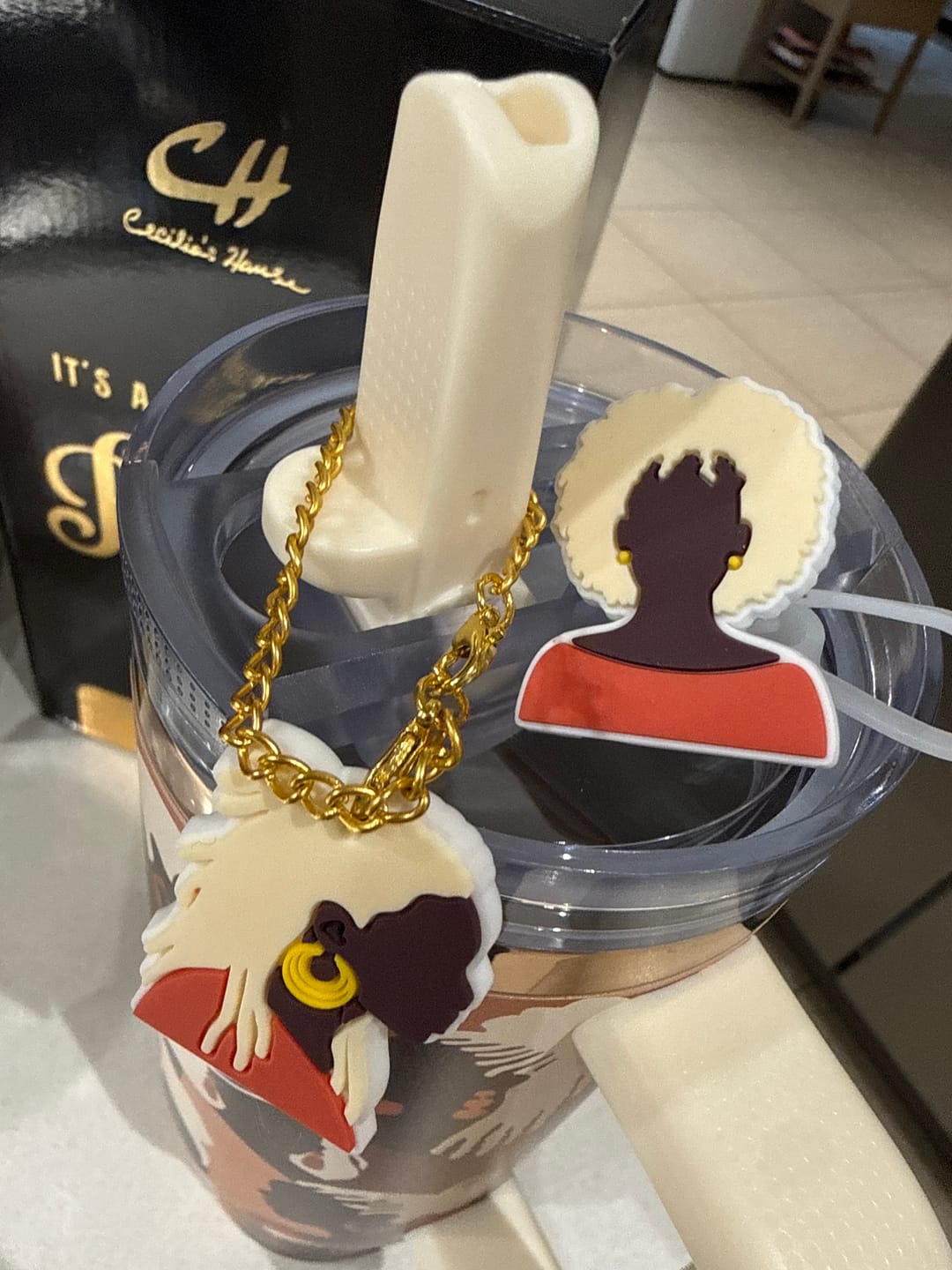 Customer photo review of "Divine Elegance" Straw Topper & Charm Set