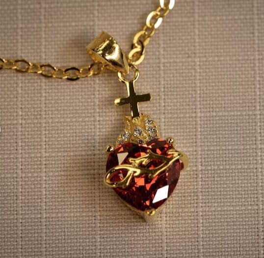Customer photo review of Lleva en tu pecho el amor eterno del Sagrado Corazón de Jesús