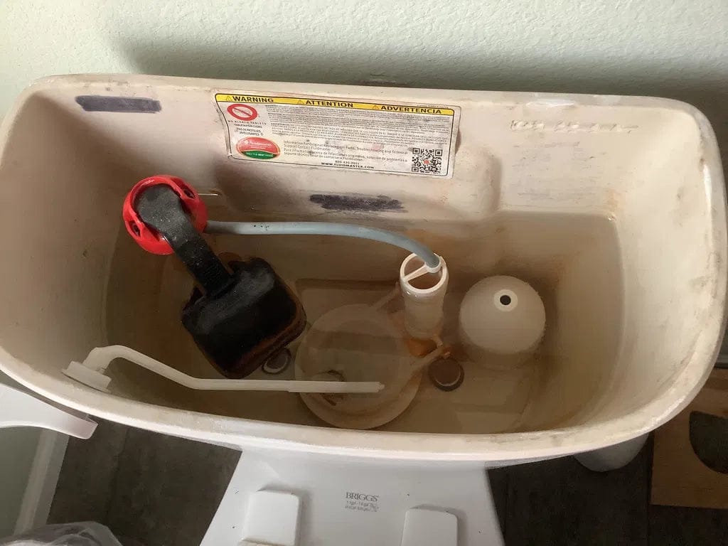 Customer photo review of Krazy Klean  Otomatik Klozet Temizleyici ve Kireç Önleyici Kalkan !
