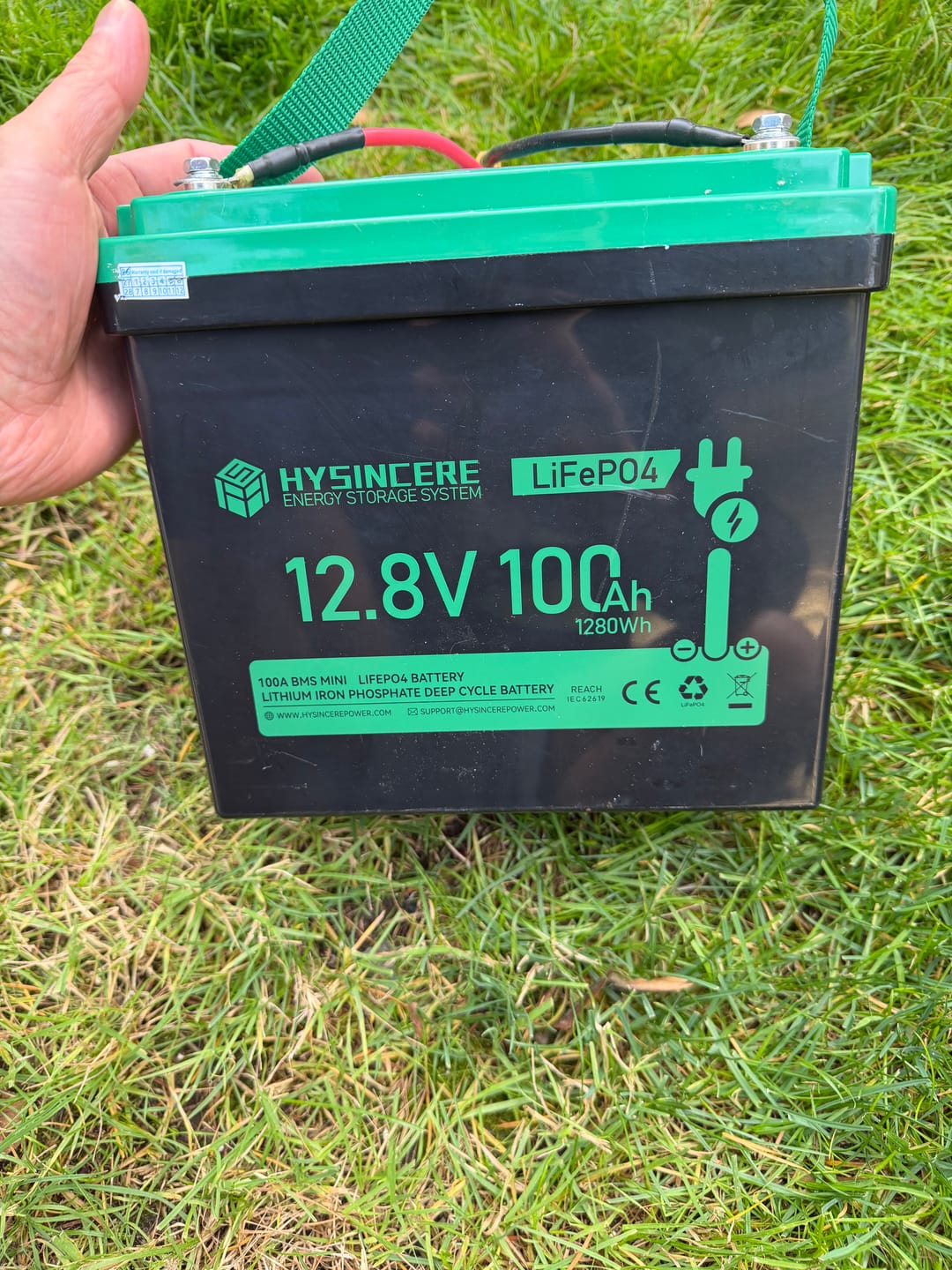 Customer photo review of Hysincere Power 12V 100Ah Group 31 LiFePO4 Battery