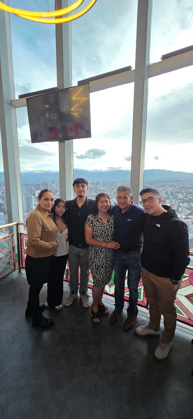 Customer photo review of Menú Golden Mes Patrio