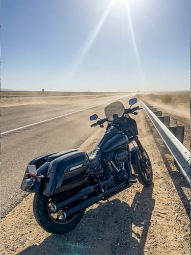 Customer photo review of 40L - Lamellar Raven Extra Large Painted Motorcycle Hard Saddlebags for Harley Softail Low Rider S FXLRS