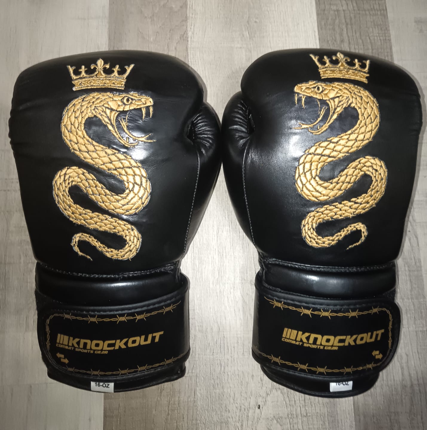 Customer photo review of Manusi Box Knockout Viper FX