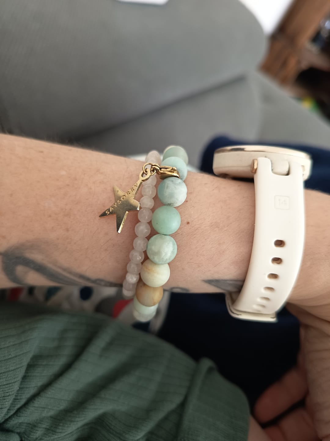 Customer photo review of »Ich glaube an mich« Blockadenlöser-Armband aus echten Amazonitperlen inkl. abgebrochenem Stern