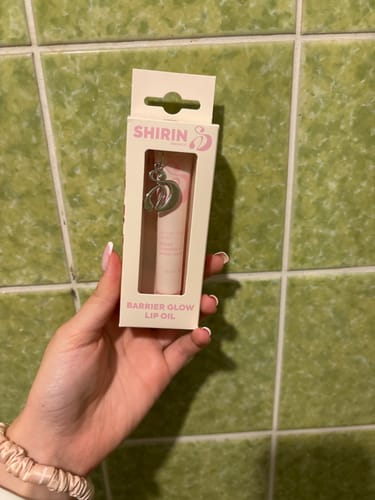 Customer photo review of Nail Oil Glazed Strawberry Butter Cream