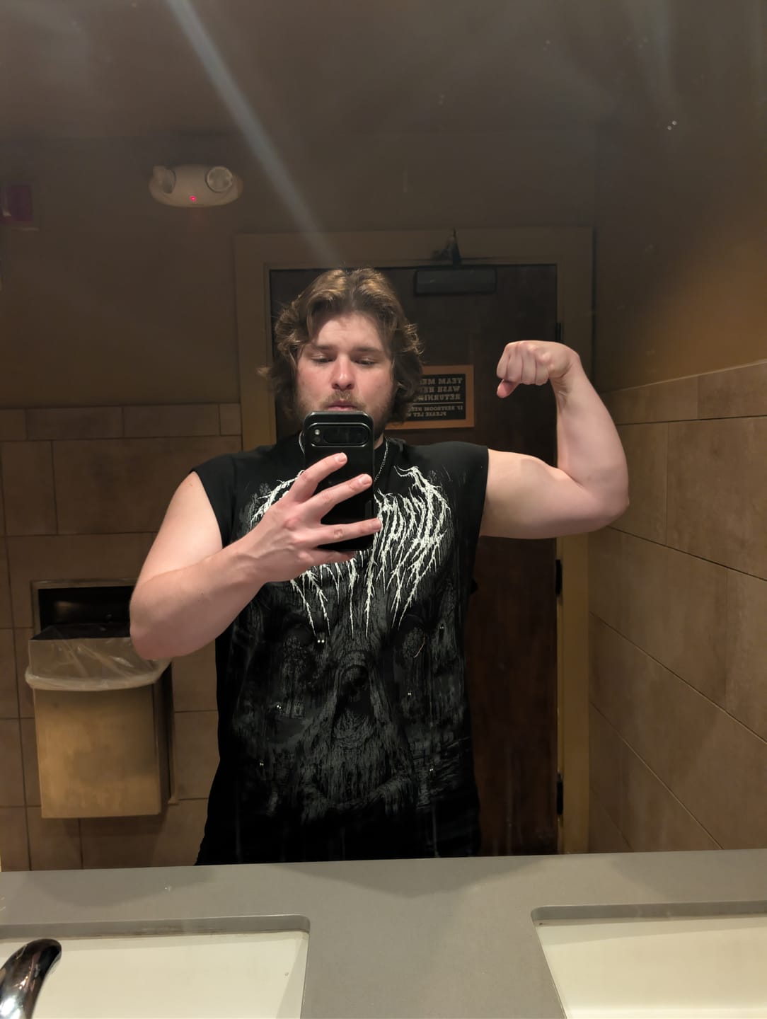 Customer photo review of Soul Sanctum Cut-off Tee [VOID BLACK]