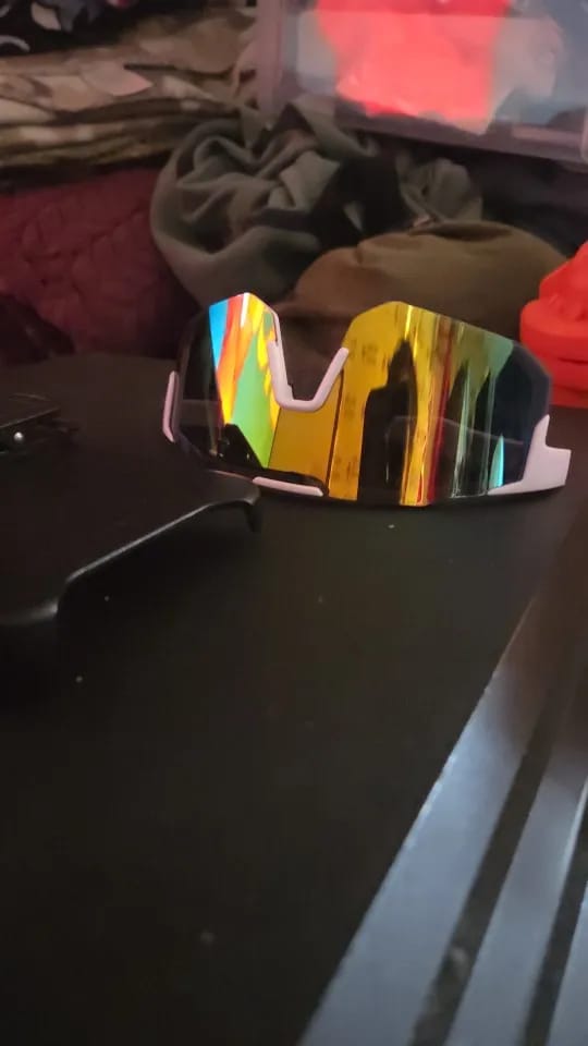 Customer photo review of Gafas de sol Aeris Pro