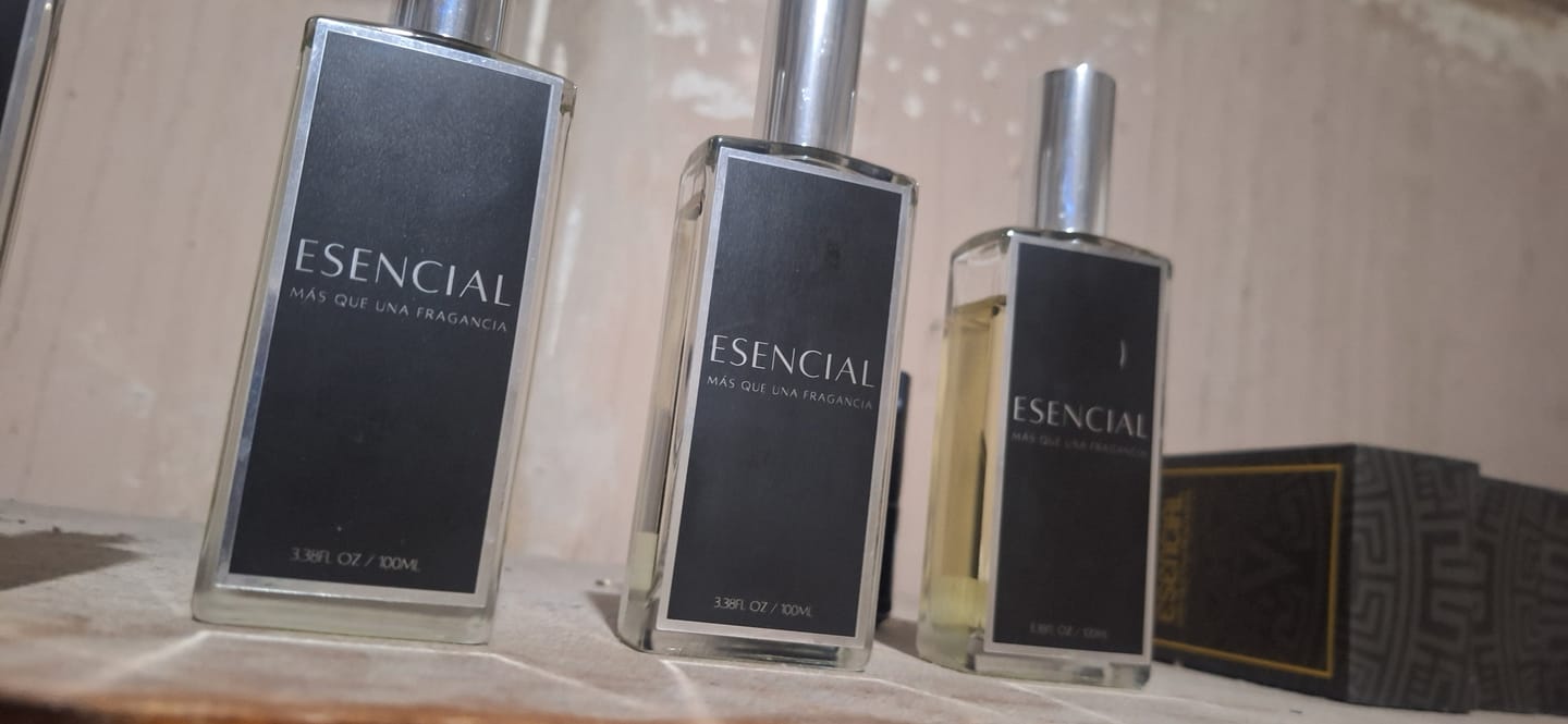 Customer photo review of H185 Inspirado en: Spicebomb - Viktor & Rolf