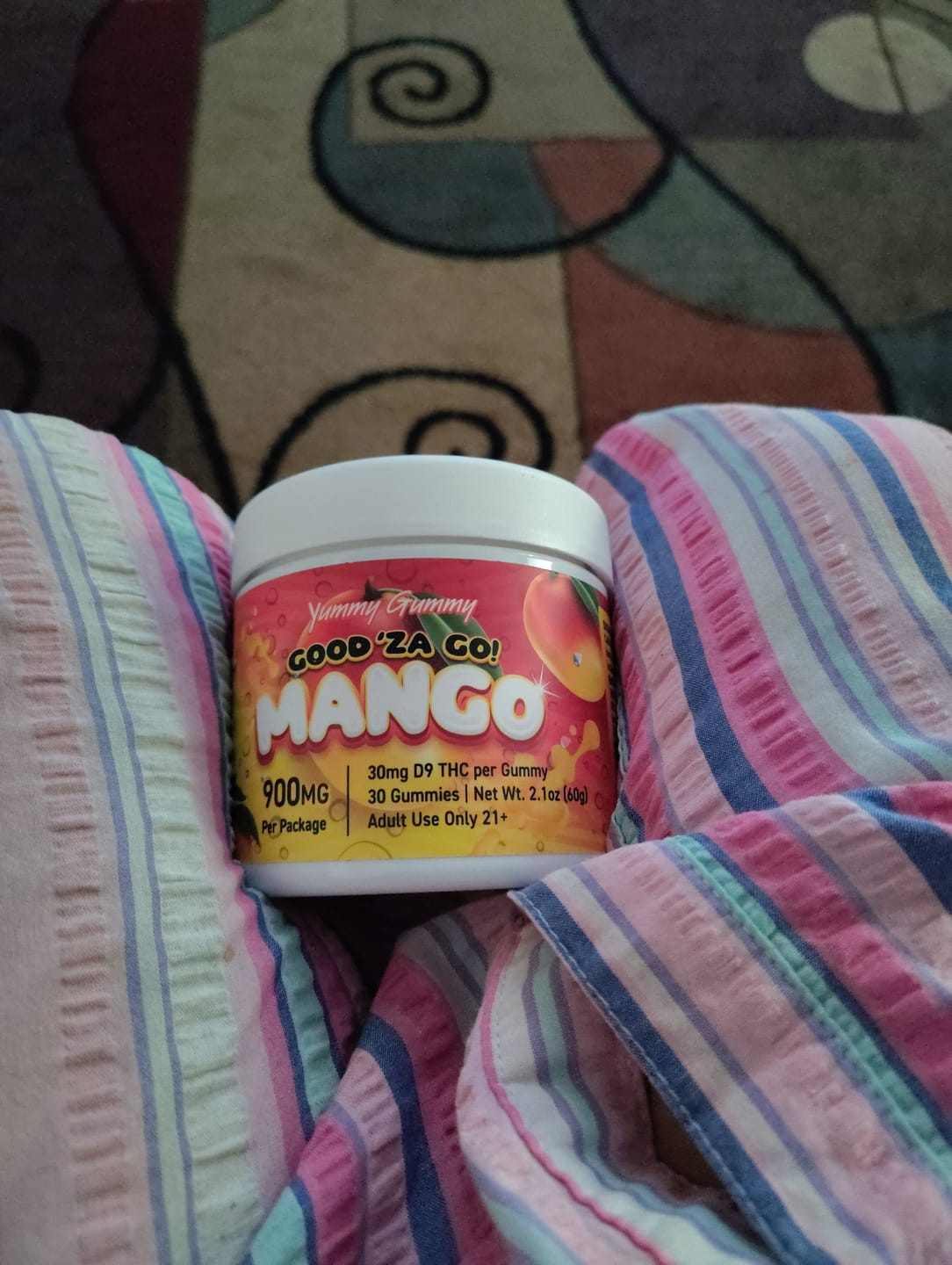 Customer photo review of 900MG Yummy Gummy D9