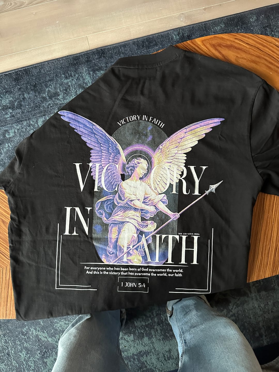 Customer photo review of VCTRY | Oversized T-Shirt