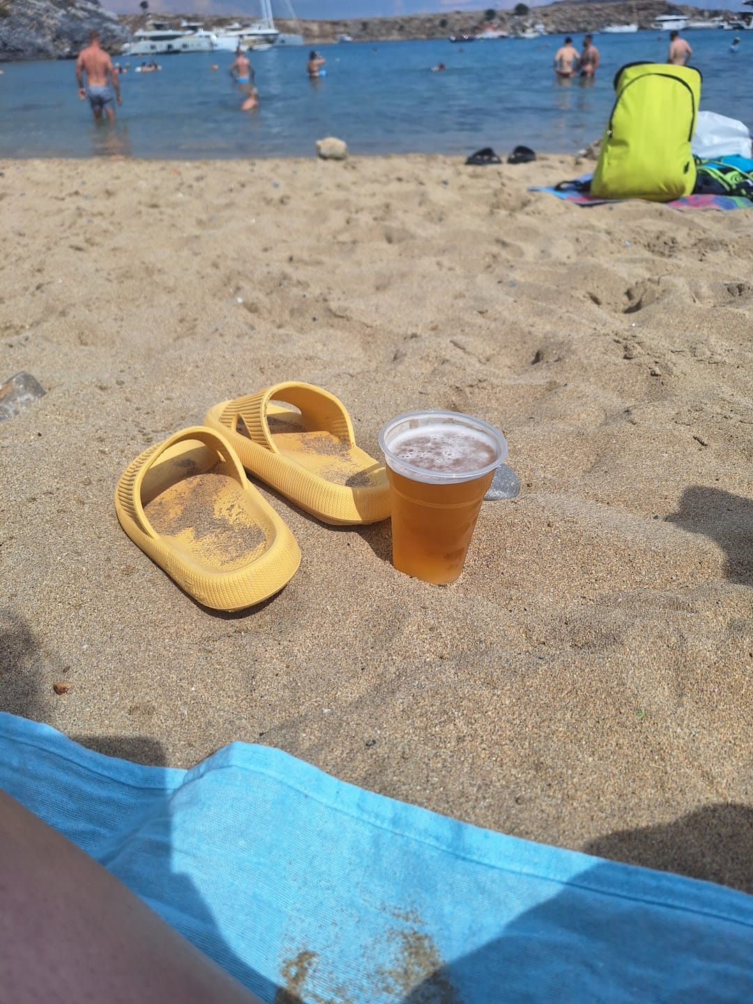 Customer photo review of HappyFlops Original