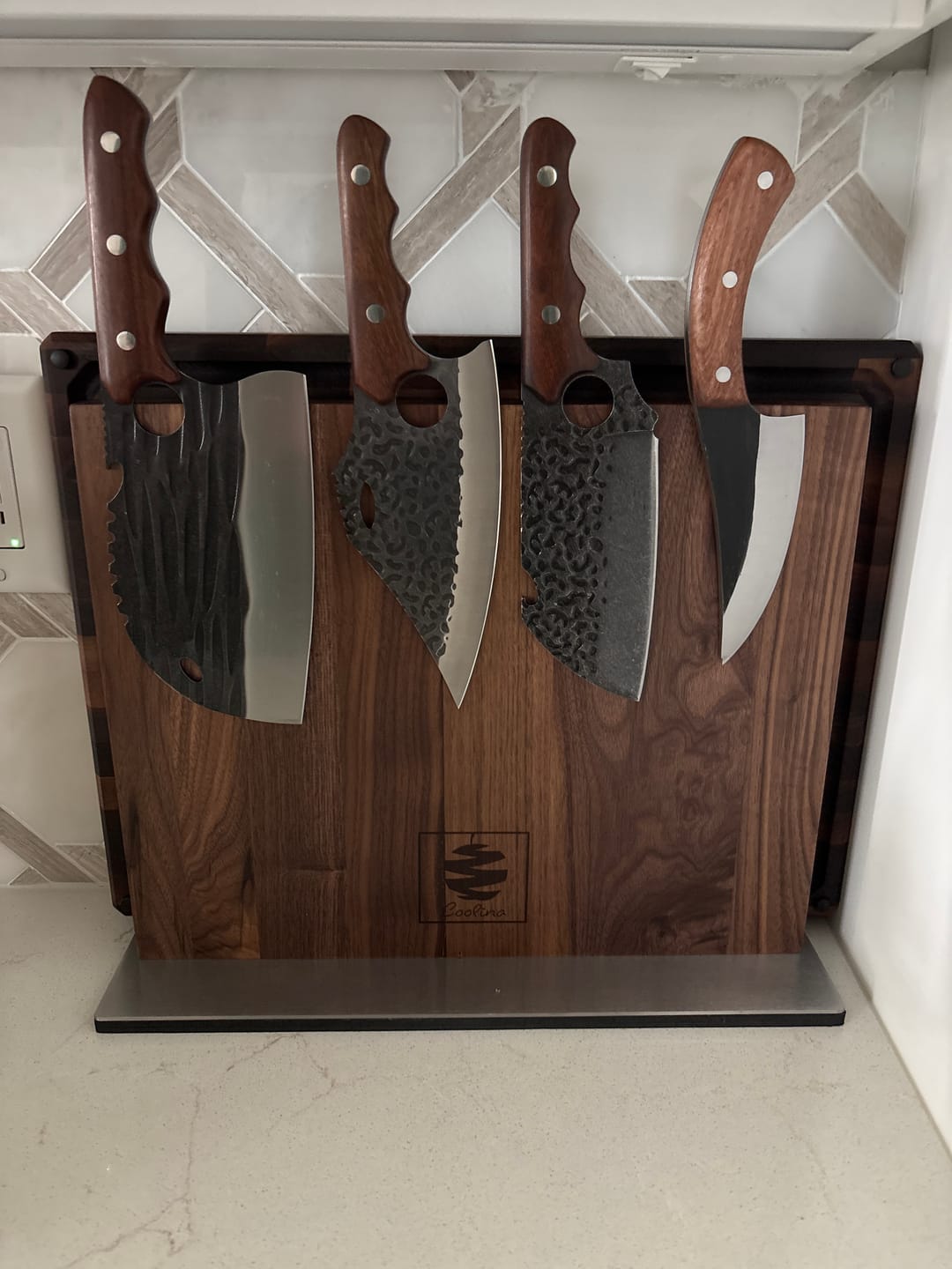 Customer photo review of FREE Walnut Magnetic Knives Holder