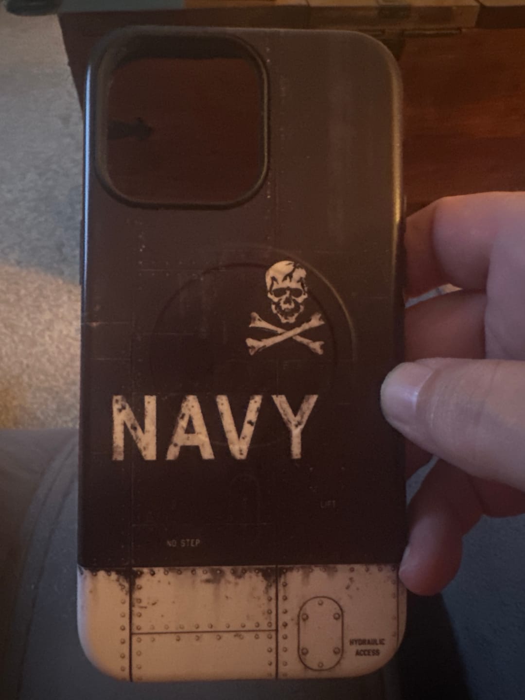 Customer photo review of Corsair - Jolly Rogers Tough Magnetic iPhone Case