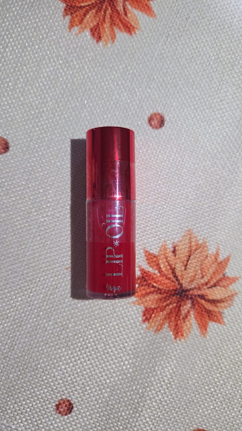 Customer photo review of Lip oil Flama