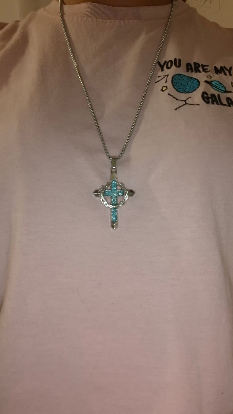 Customer photo review of Christianartworkshop Thorn-Wrapped Inlaid Cross Pendant Necklace: A Symbol of Christ’s Sacrificial Love