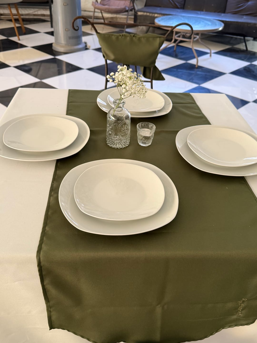 Customer photo review of Juego de Vajillas 12 Piezas Porcelana Cuadrado Blanco Cascais