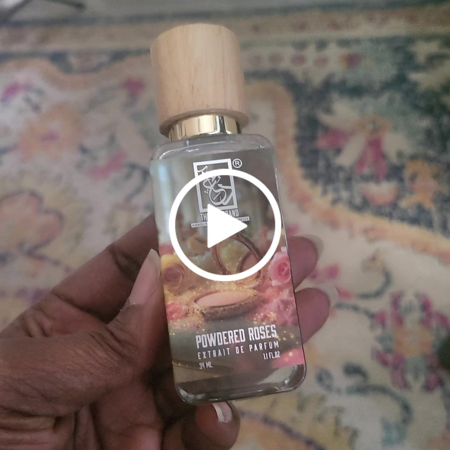 Customer video review of Powdered Roses