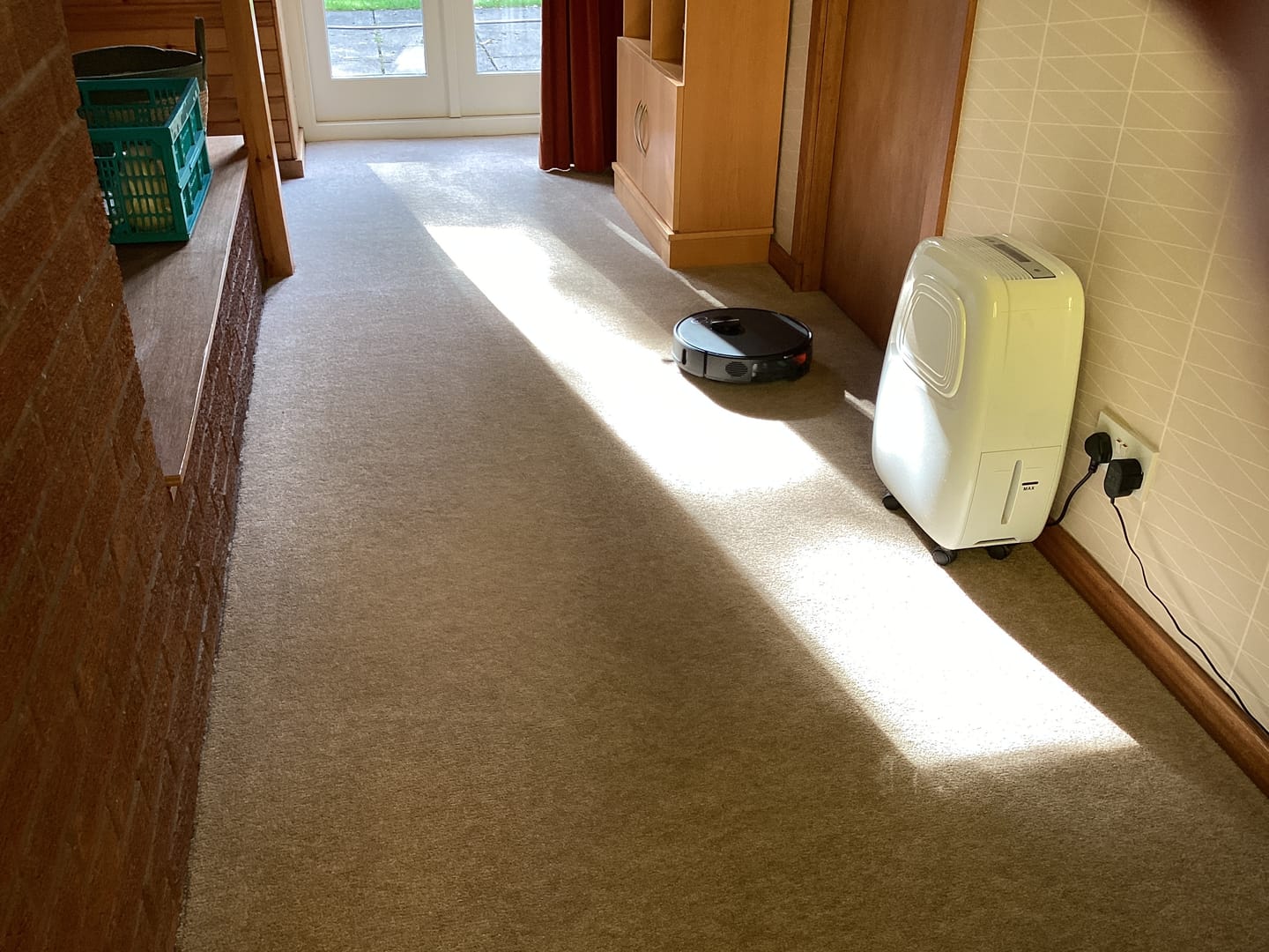 Customer photo review of Robot Vacuum V8 Pro – Fully Automatic Cleaning with Mopping Function, Intelligent Navigation & App Control