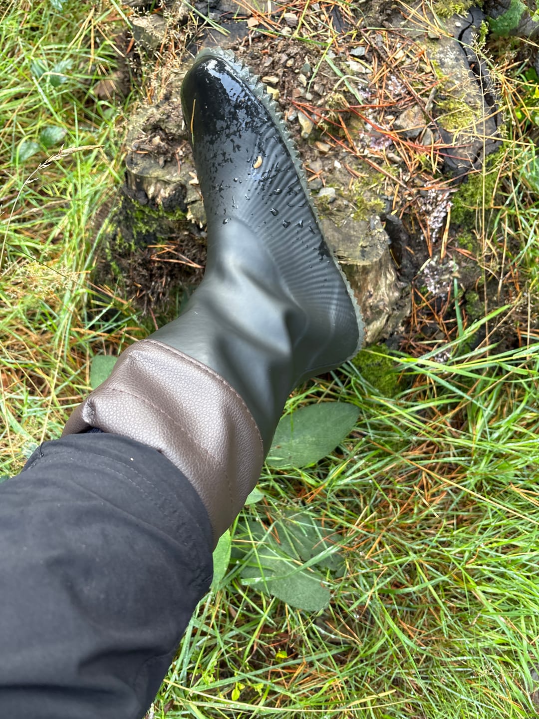 Customer photo review of Brisk Ⅰ - Barefoot Rain Boots