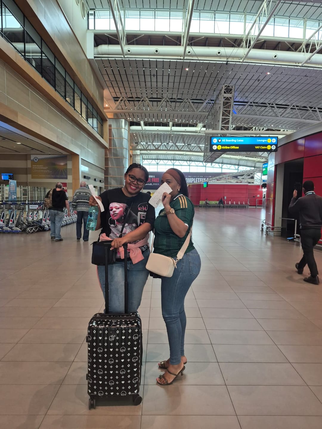 Customer photo review of Era Go Getter Carry On Troller Case