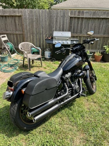 Customer photo review of 28L - Panzer Medium Quick Mount Leather Saddlebags For Harley Softail Low Rider S FXLRS