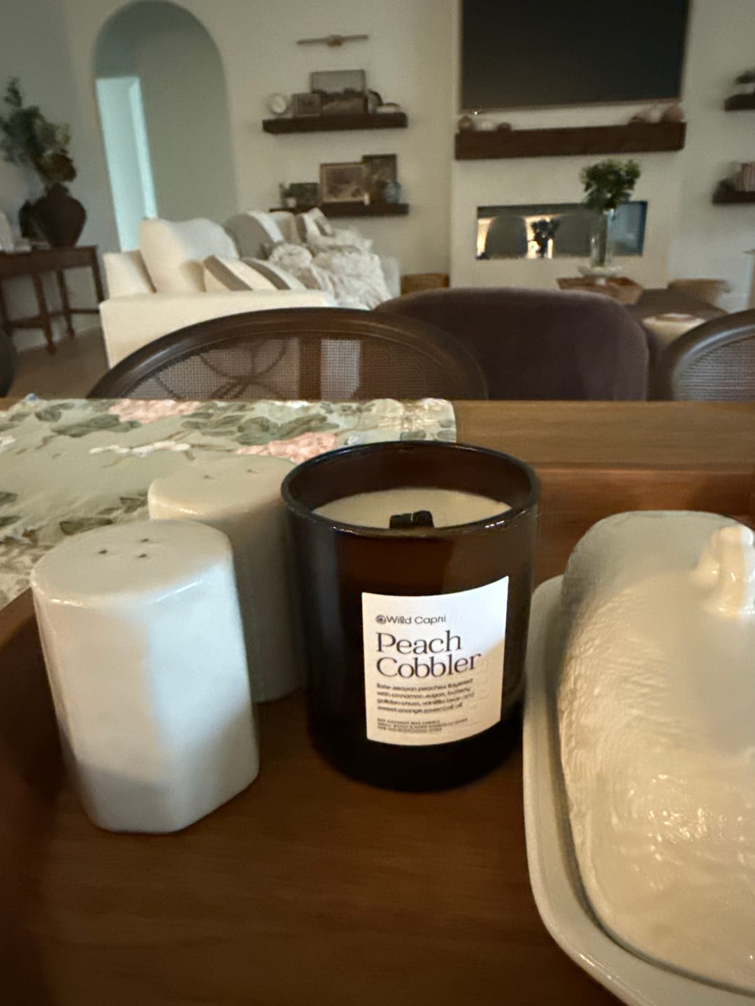 Customer photo review of Peach Cobbler Candle