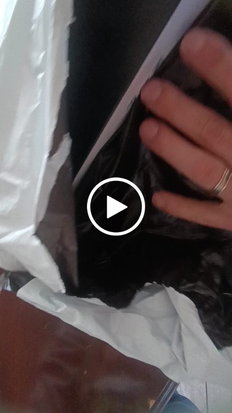 Customer video review of Botella Térmica Acero Inoxidable 750 ml