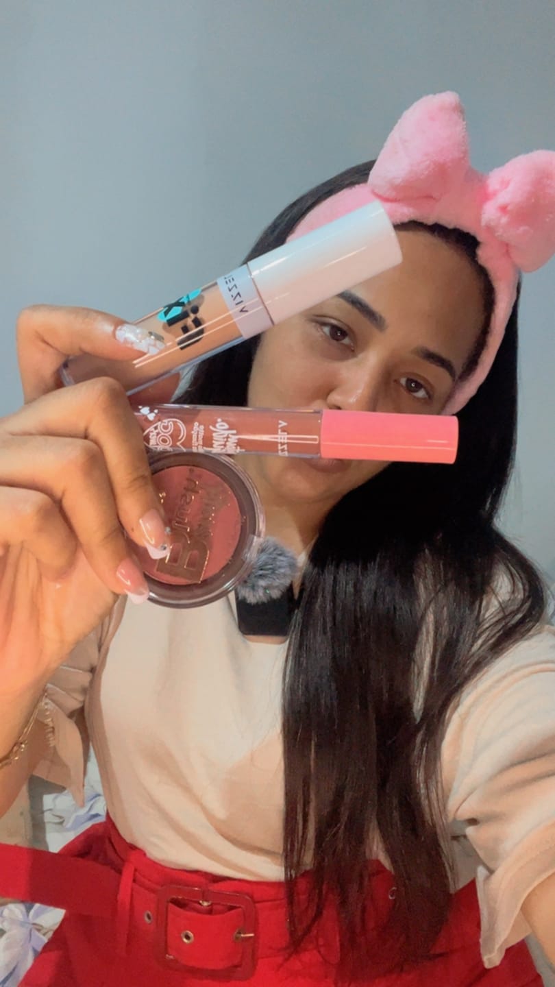 Customer photo review of Corretivo Líquido FIX - Vizzela