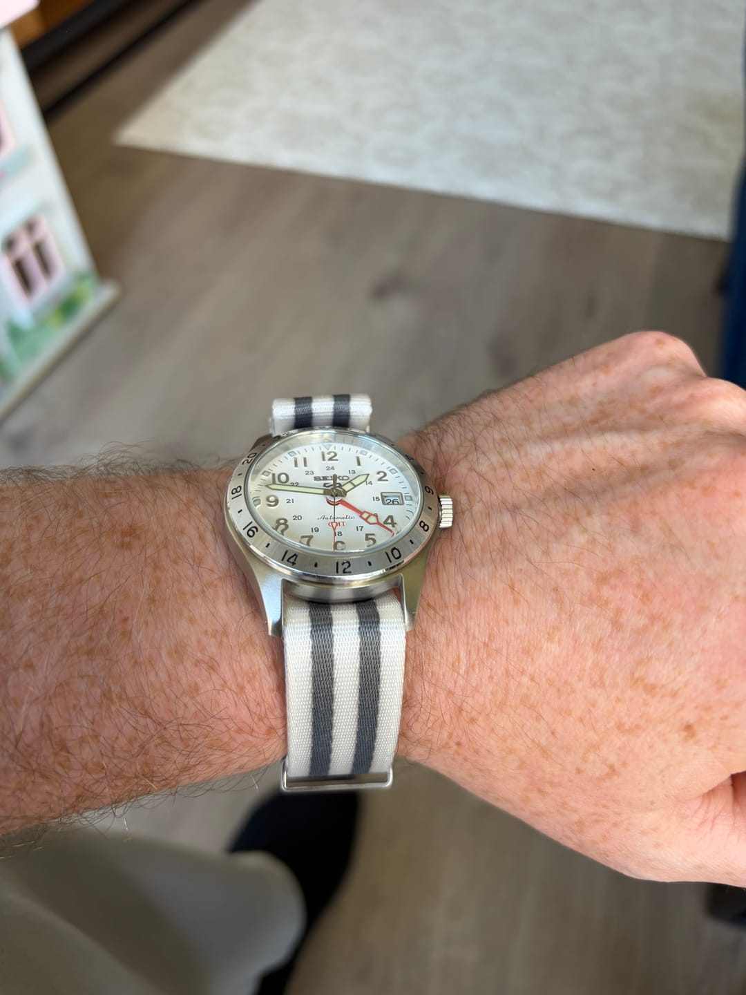 Customer photo review of White Bond Premium Nylon Watch Strap