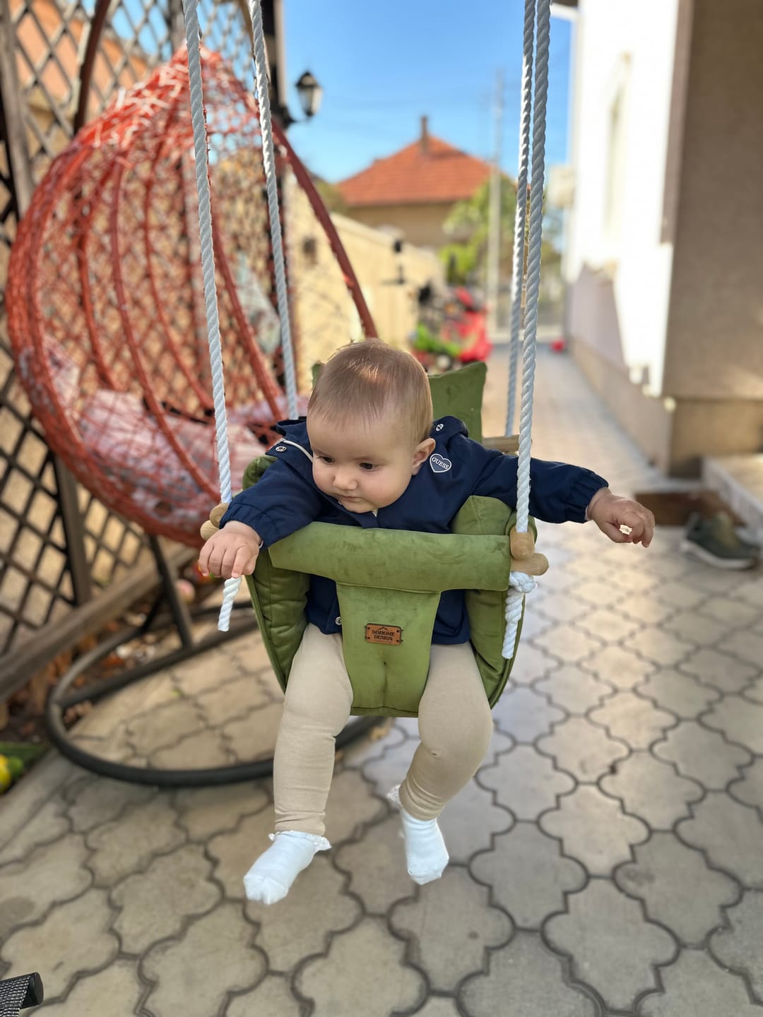 Customer photo review of Luxury Olive Green Ljuljaška - Ručno radjena ljuljaška za bebe