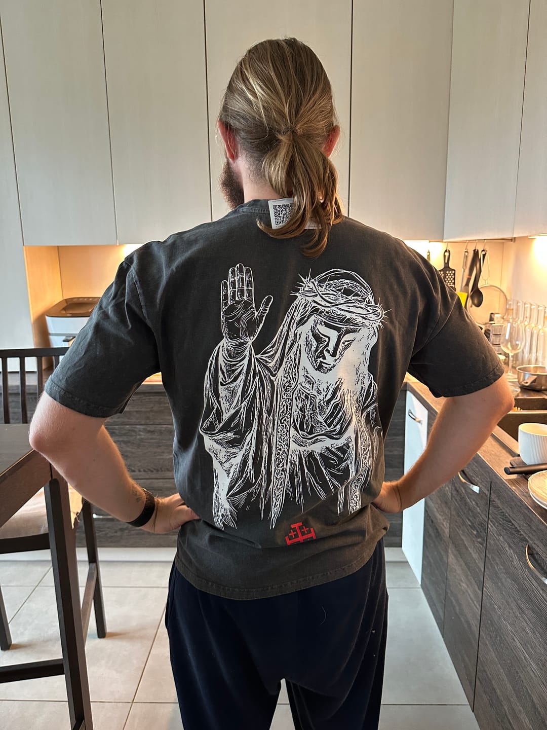 Customer photo review of KING BALDWIN | Oversized Shirt