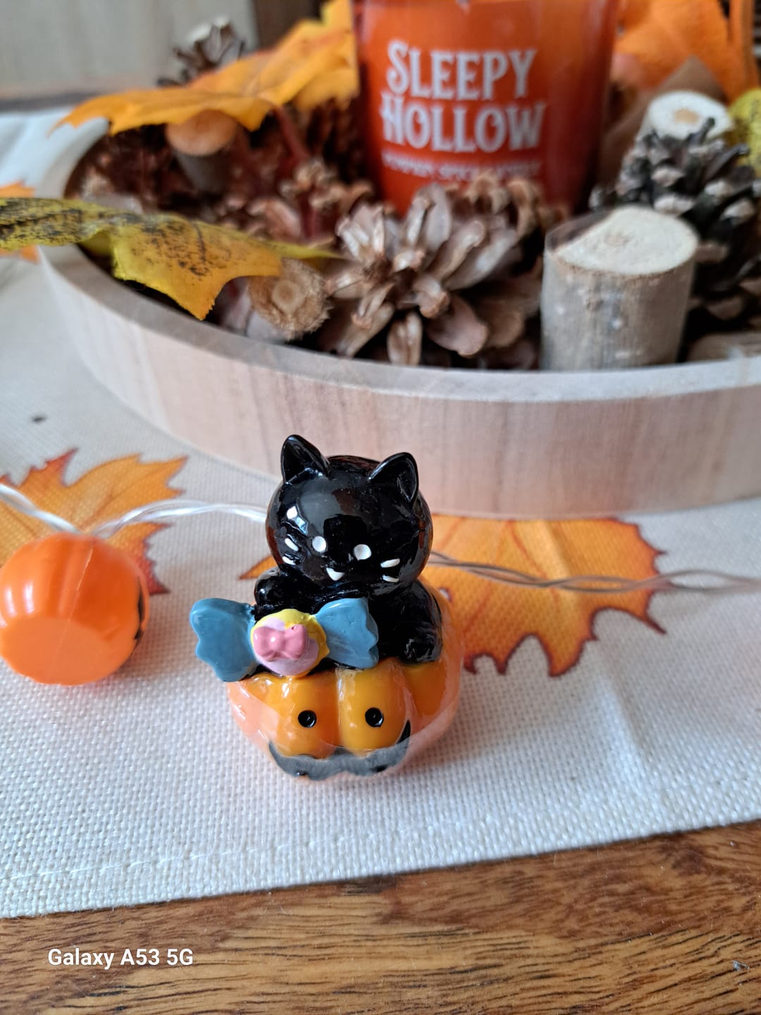 Customer photo review of Spooky Lippenbalsam Kürbis mit schwarzer Katze