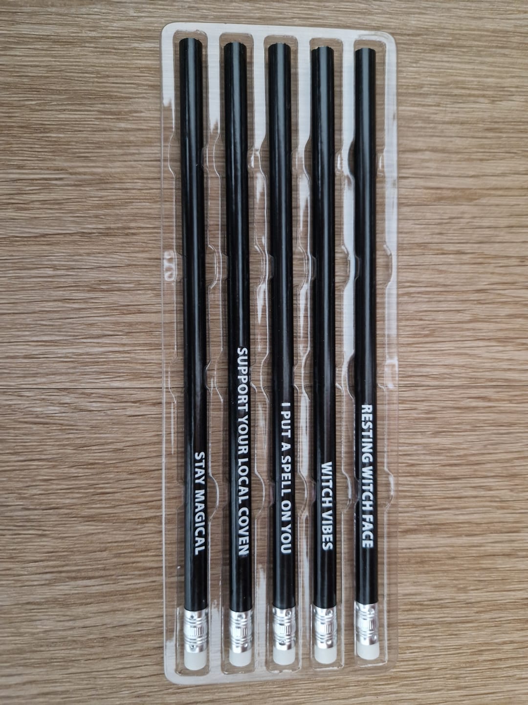 Customer photo review of Bleistifte mit Witchy-Sprüchen – 5er Set für Notizen & Journaling