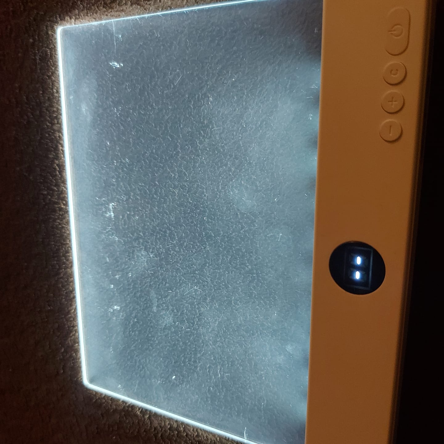 Customer photo review of Lampada da lettura - luce solo sulla pagina