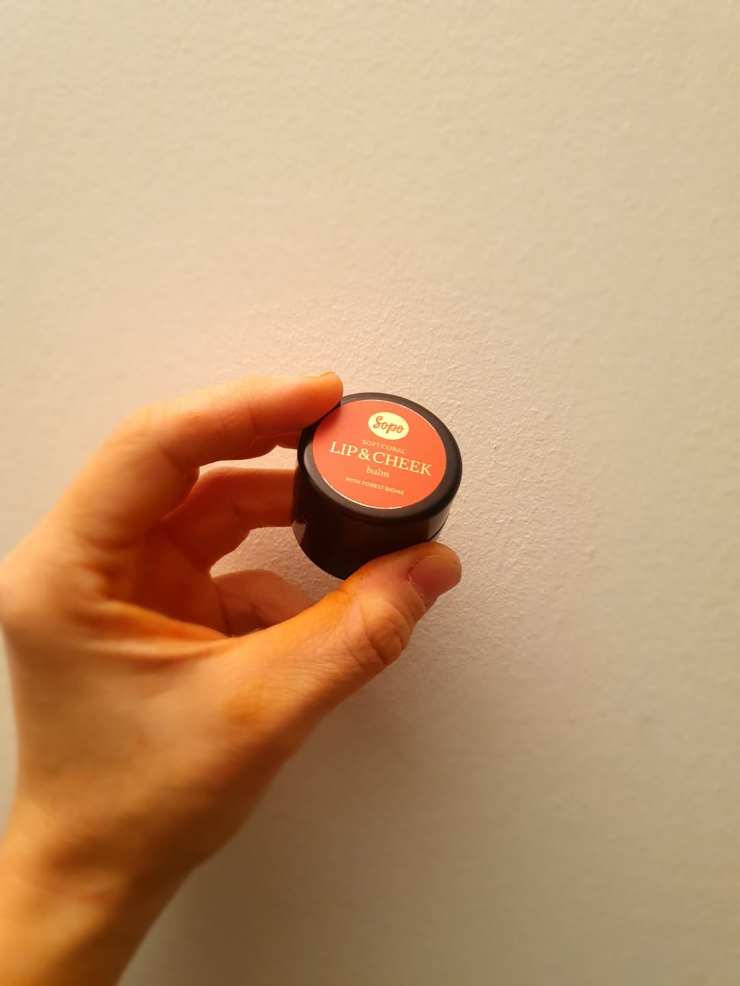 Customer photo review of Huulivoide ja Poskipuna Metsäbiomilla - 3 värivaihtoehtoa