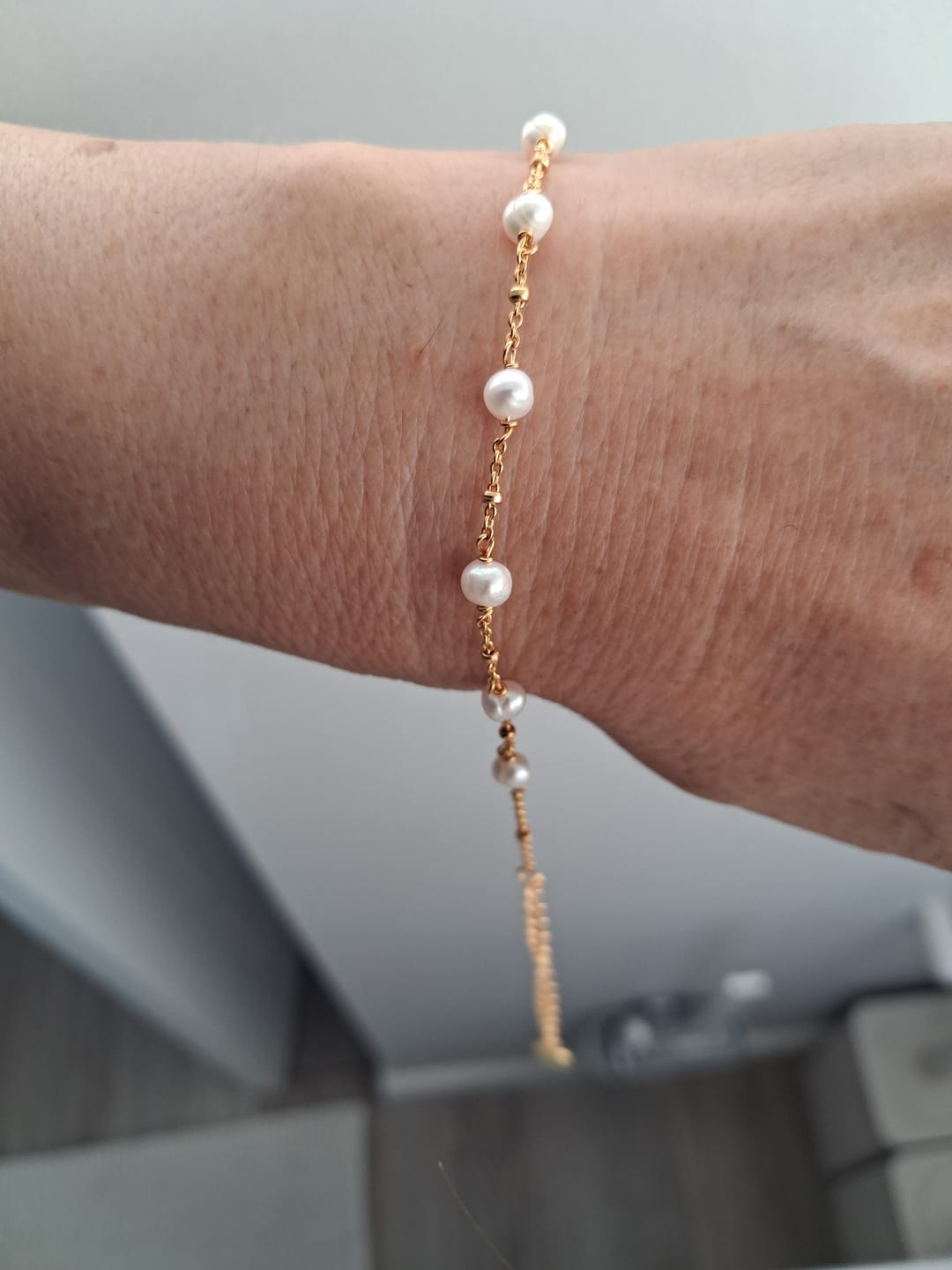 Customer photo review of Beaded Chain Link Pearl Bracelet