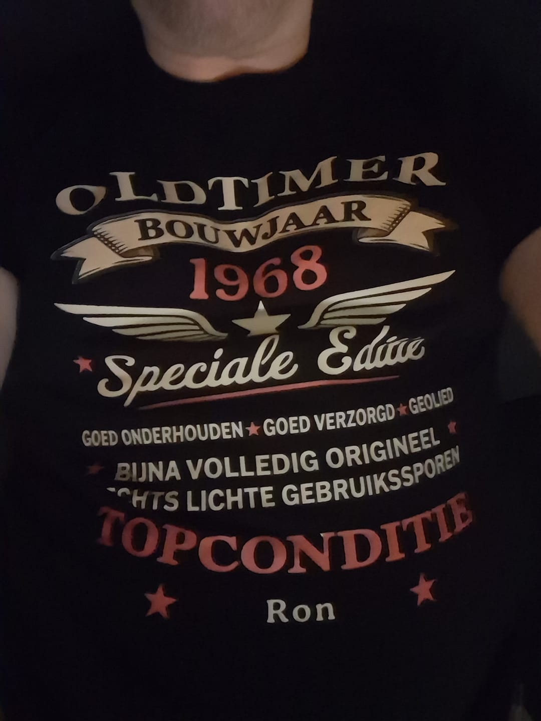 Customer photo review of Oldtimer - Gepersonaliseerd verjaardagsshirt met vintage design