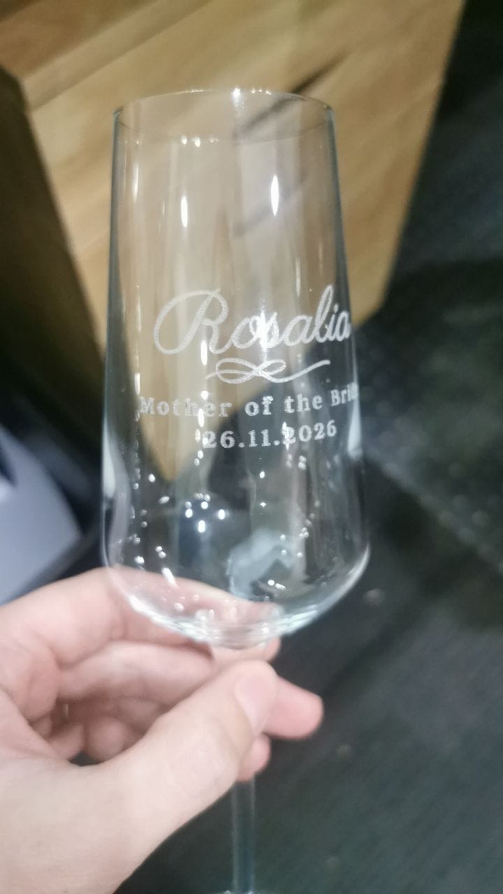 Customer photo review of Engraved 285ml Sparkling Wines, Champagne - Italia Crystal Flute Glass