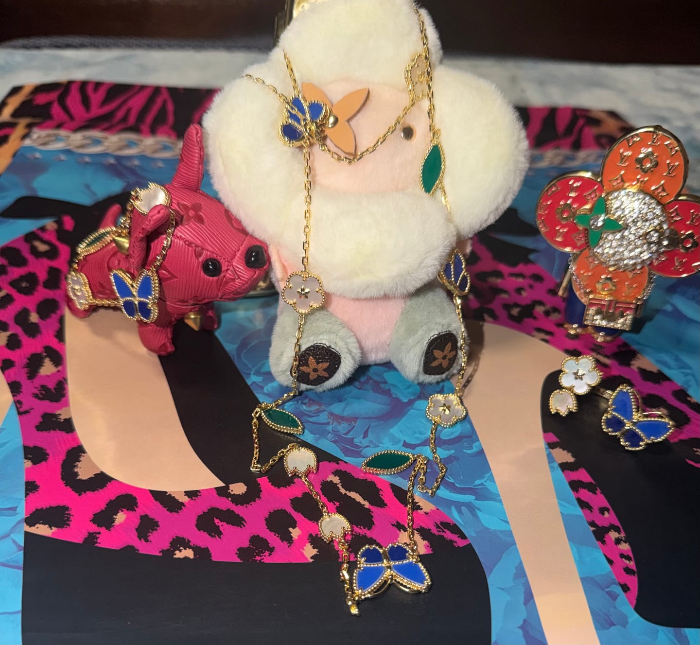 Customer photo review of SET INSPIRADO DISEÑADOR MARIPOSA SUERTE
