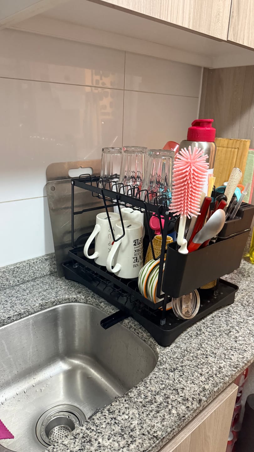Customer photo review of Escurridor De Platos 2 Niveles Secaplatos Multifuncional