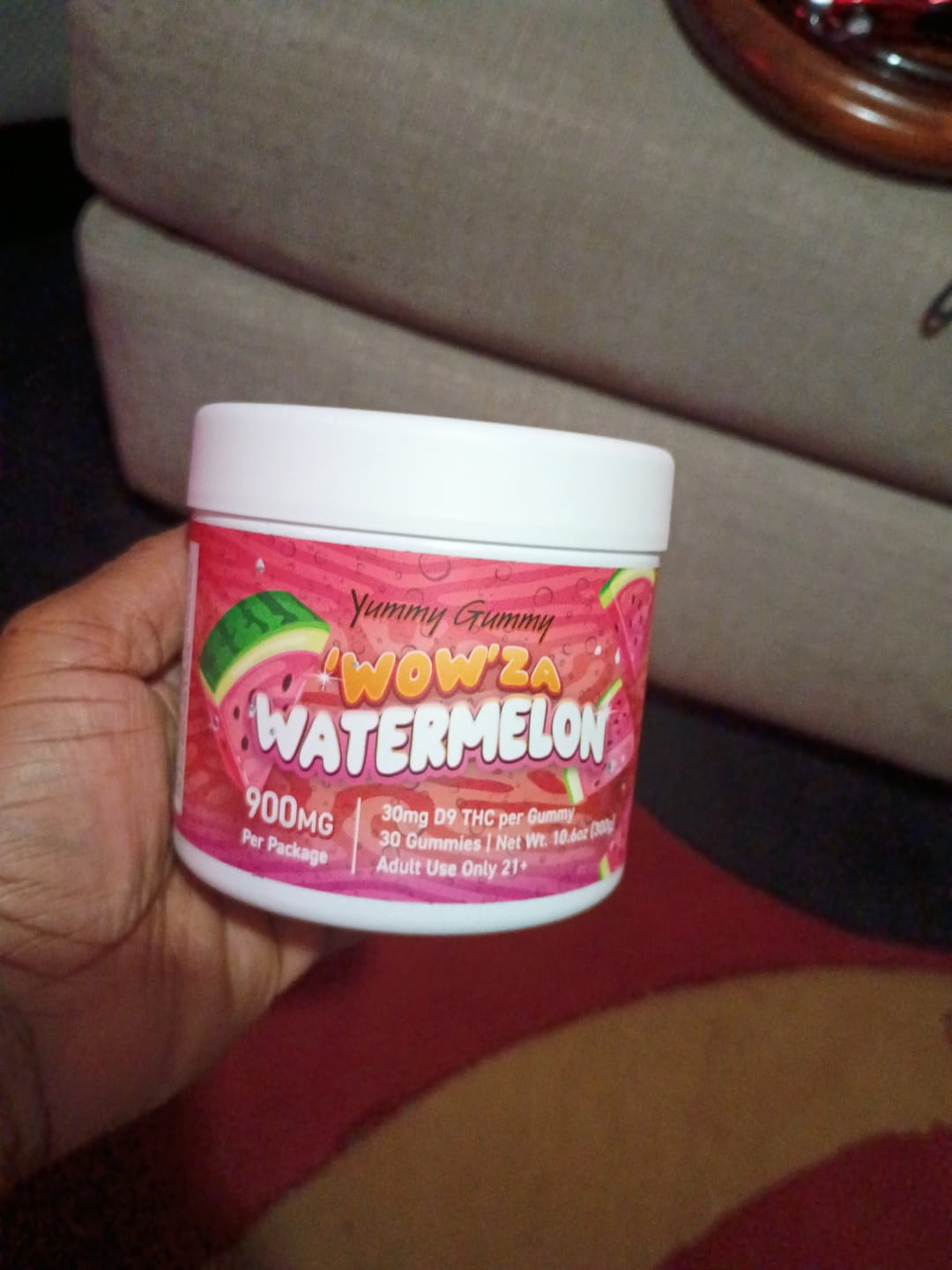 Customer photo review of 900MG Yummy Gummy D9