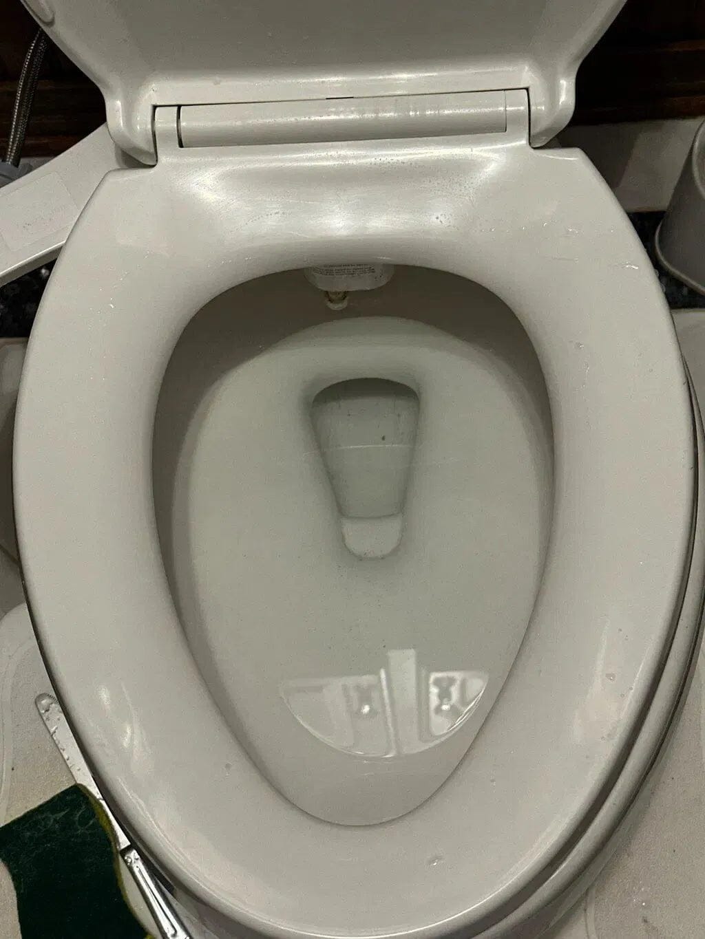 Customer photo review of Krazy Klean  Otomatik Klozet Temizleyici ve Kireç Önleyici Kalkan !