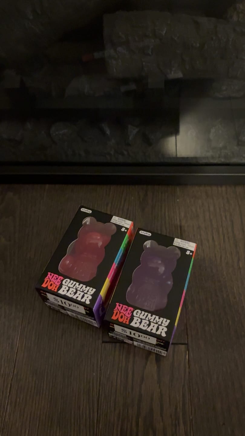 Customer photo review of Needoh Gummy Bear (Random Colour)
